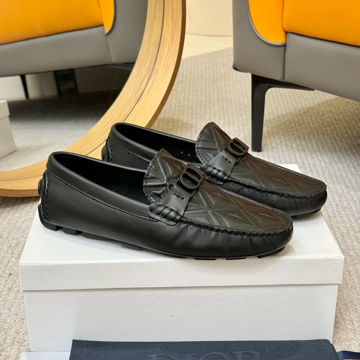 Men's clothing and shoes 💰420! (Yangli) Quality DIOR [Dior’s latest arrival] real auction hot-selling Doudou shoes 🔍DIOR) new Doudou shoes 👍Belgian designer Martin Margiela serves as Gucci shoe designer y full of charm, luxury style gentleman upper: imported cowhide, lining with spring sweat-absorbent first-layer sheepskin. Outsole Brand outsole, the last stitching on the bottom will never come off; equipped with classic Gucci exquisite hardware C D buckle💋The whole pair of shoes is fashionable and casual without losing high-end style; standard 38-46